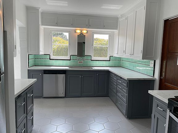 4th image of 318 Park Ave #318