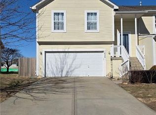 1400 S 5th St E, Louisburg, KS 66053