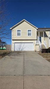 1400 S 5th St E, Louisburg, KS, 66053