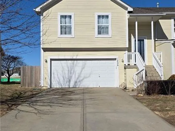 1400 S 5th St E, Louisburg, KS 66053
