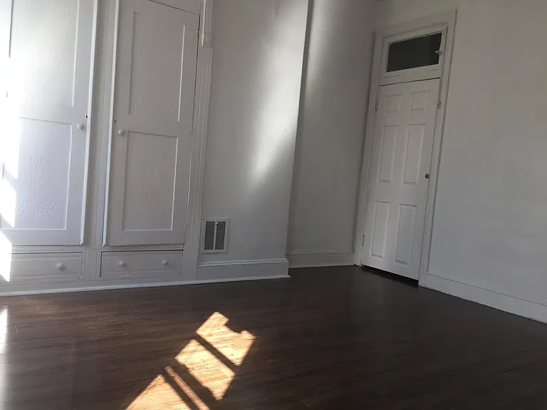 835 Wilder St — Photo 5
