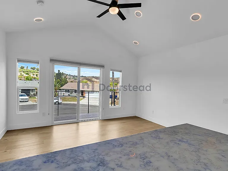 654 Hunter St #2 — Photo 8