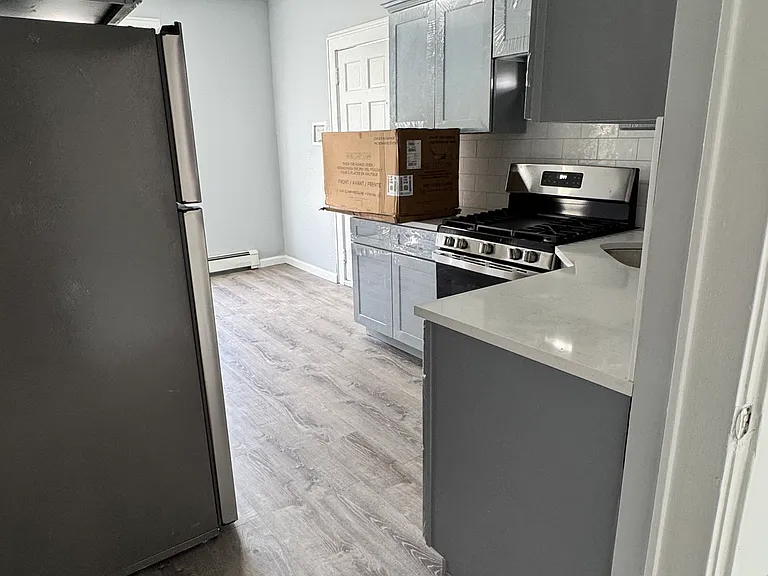 500 N 3rd St #2 — Photo 3