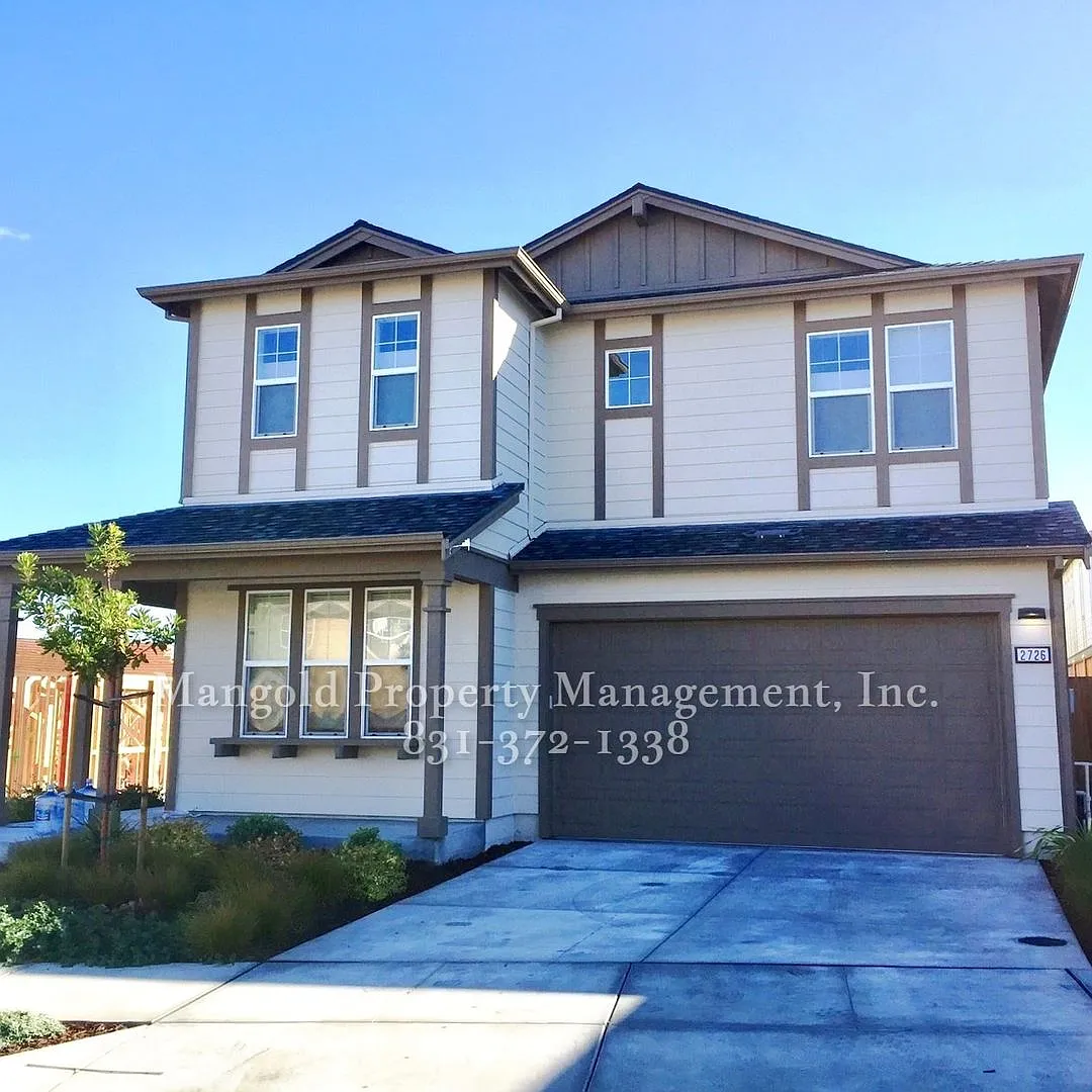4 Bed 3 Bath Home in Incredible Coastal Location — Photo 1