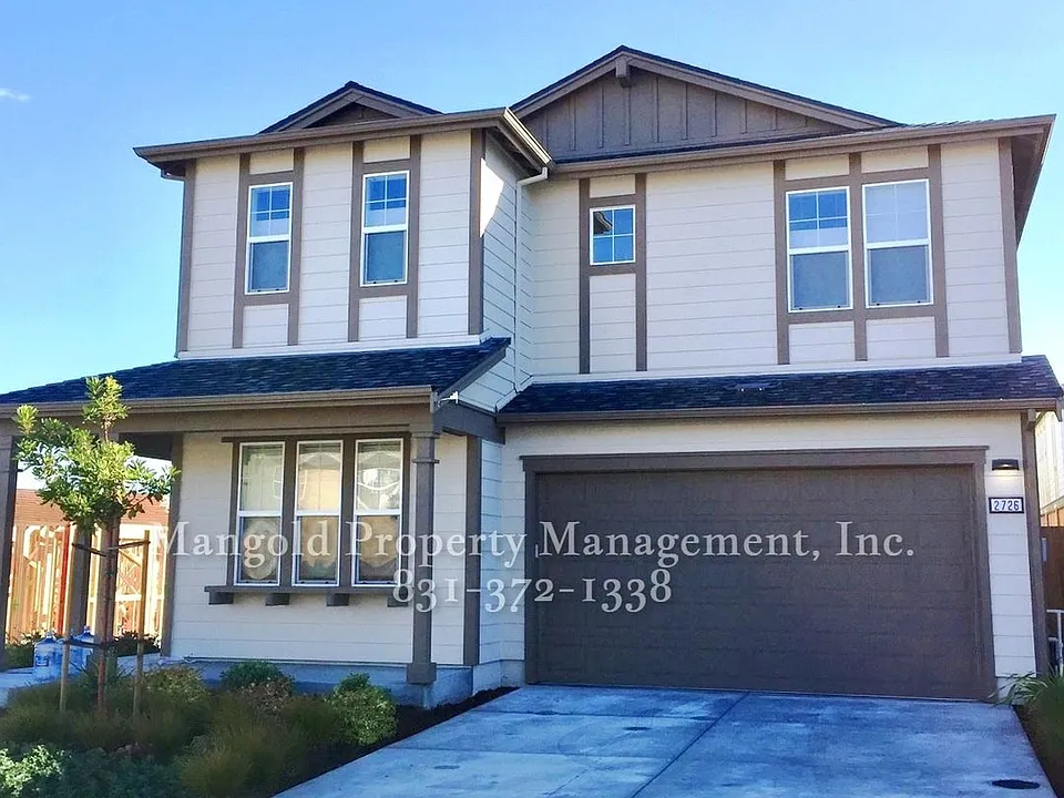2726 Bungalow Dr
