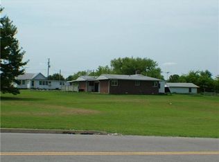 421 Dover Rd, Clarksville, TN 37042