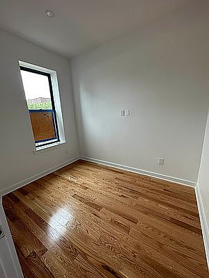 4th image of 30-30 31st St #1