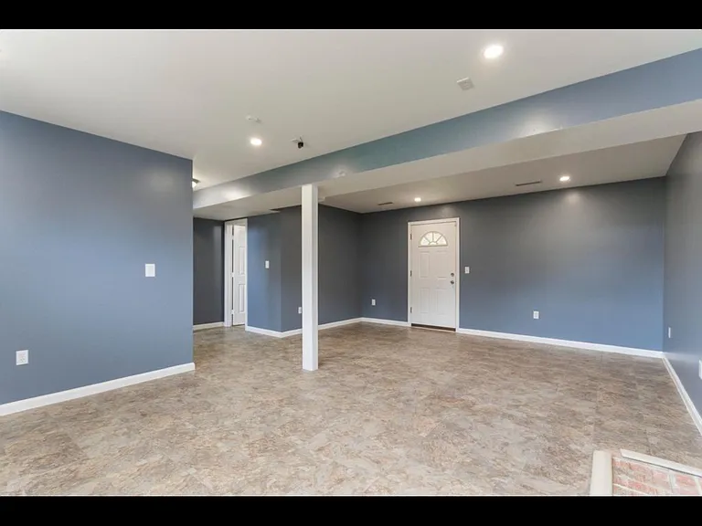 1214 Dewberry Dr — Photo 12