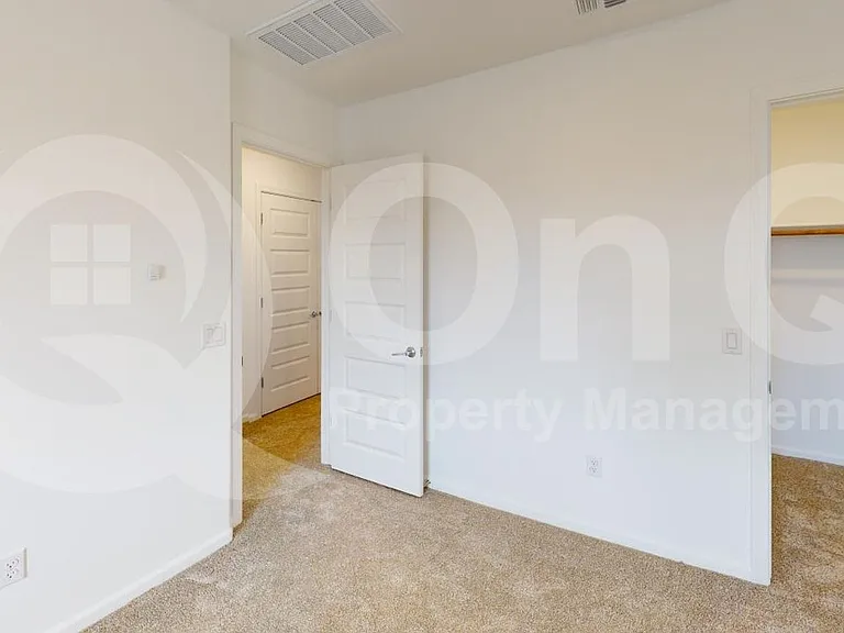 6766 E Via Olmeda — Photo 12