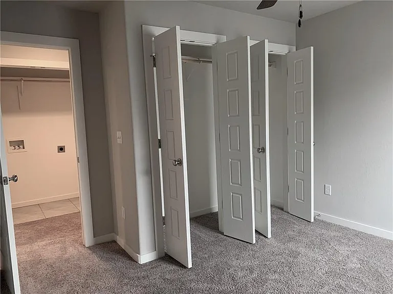 3901 Peachwood Dr — Photo 21
