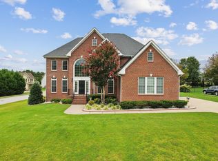 340 Shadowdale Ln, Rolesville, NC 27571