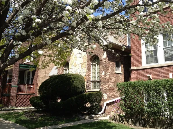 1221 East Avenue, Berwyn, IL 60402