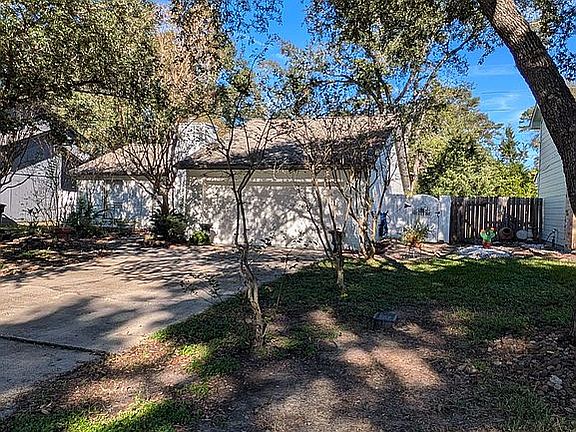 3rd image of 22822 Black Willow Dr