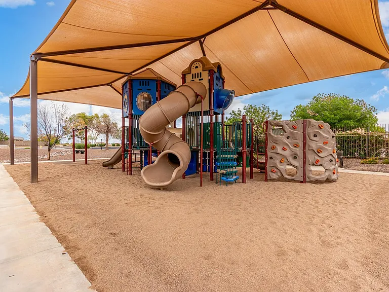 41342 W Capistrano Dr — Photo 19