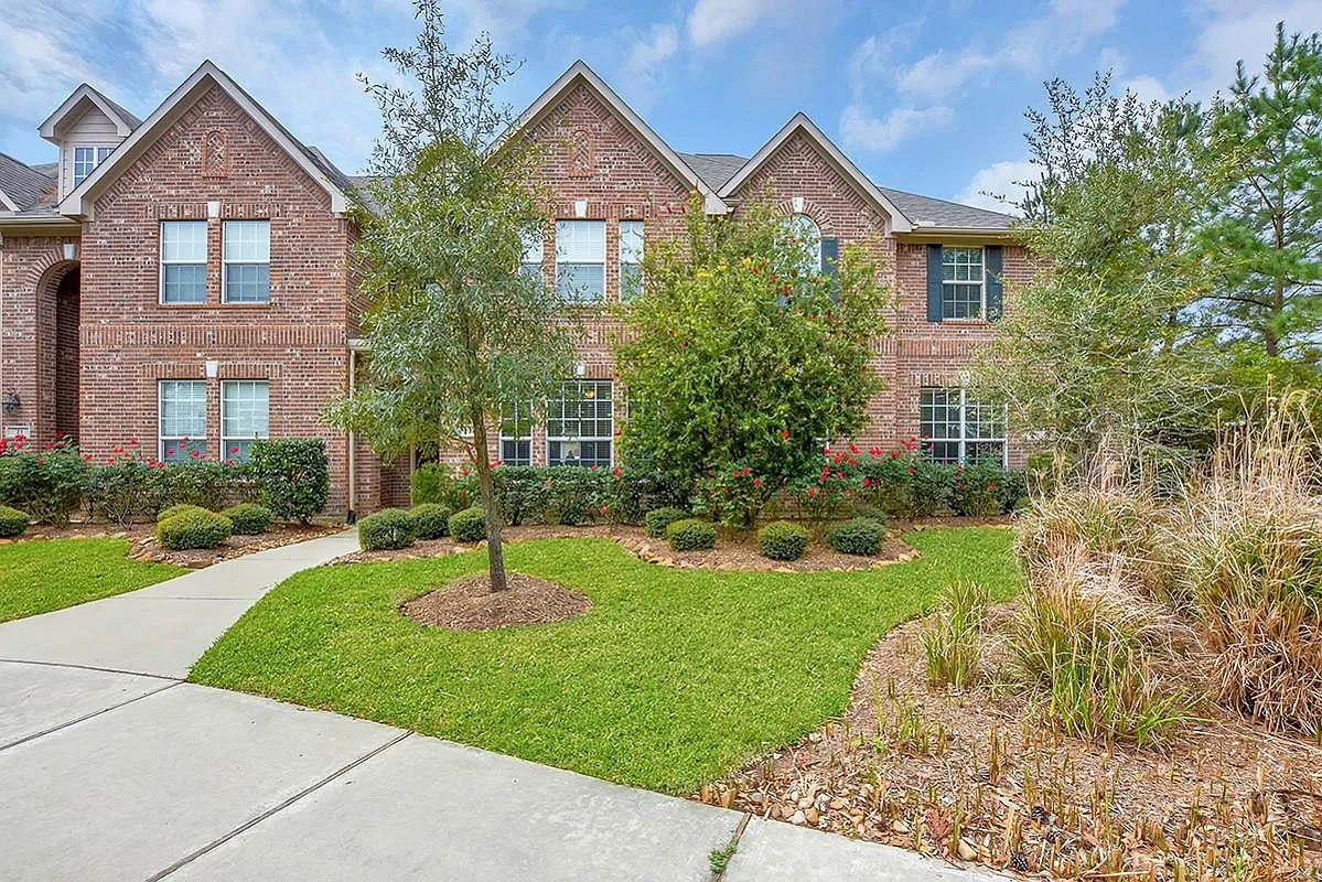 3 bed, 2.5 bath, 1778 sqft, $2,900 — Photo 3