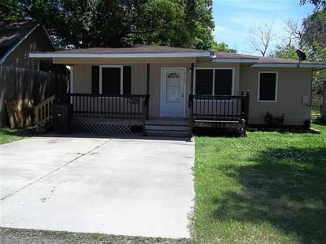 1st image of 2107 Avenue F