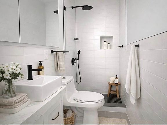 4th image of 10 Saint Nicholas Ave APT 1L