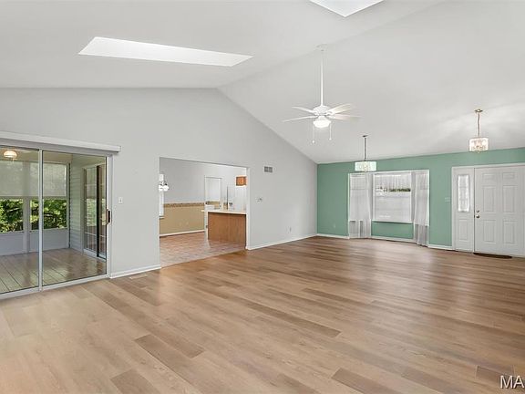 5th image of 3033 Stony Ridge Ct