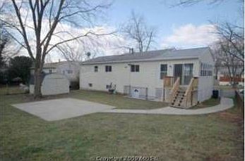 3rd image of 3505 Saint Johns Pl