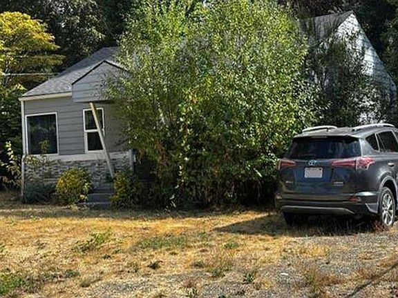 3rd image of 11704 40th Ave NE