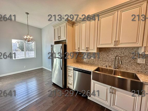 3rd image of 1220 S Harvard Blvd #203