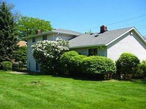 2nd image of 25511 Cardington Dr