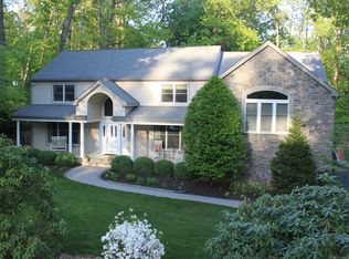 210 Borden Rd, Middletown, NJ 07748