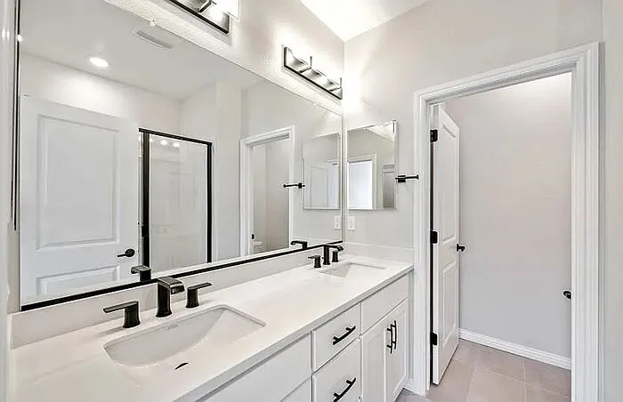 125 Waters Park Cir — Photo 13
