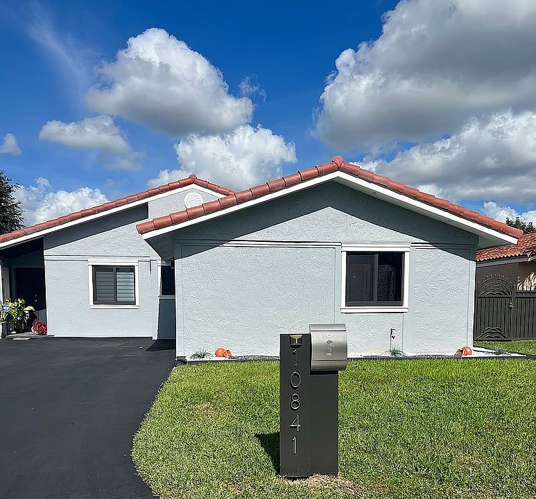 2nd image of 10841 SW 158th Ter