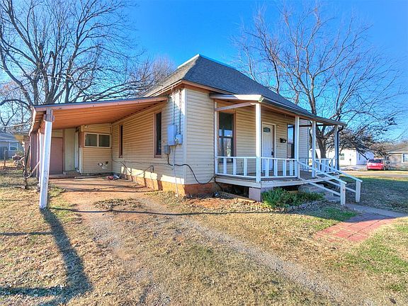 2nd image of 1201 W Logan Ave