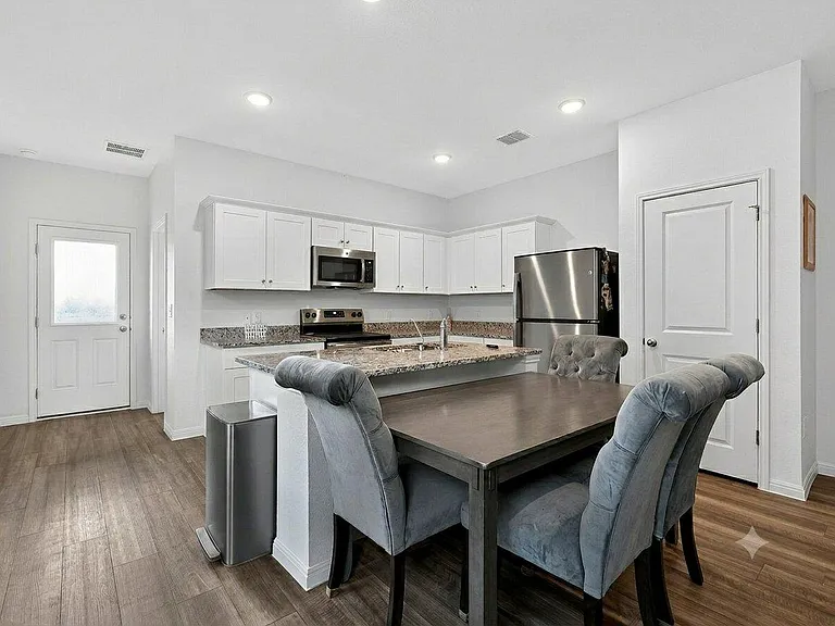 608 Magnum Force Dr — Photo 5