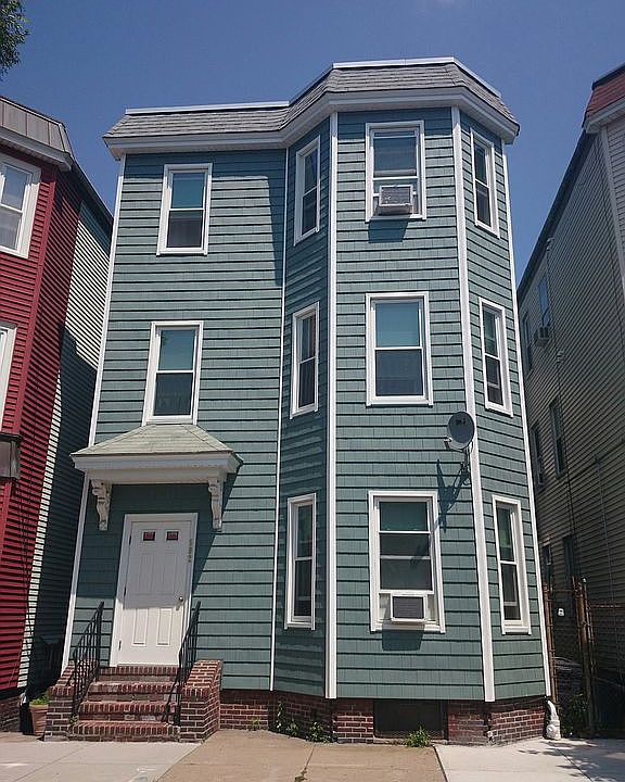 1st image of 592 E 2nd St