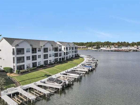 168 Lake Point Blvd #104, Montgomery, TX 77356