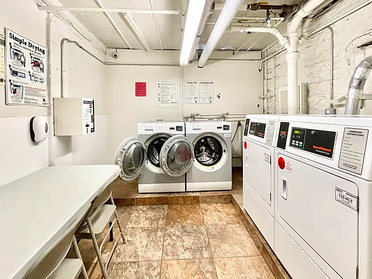 Rented by Lucas X Realty LLC | media 10