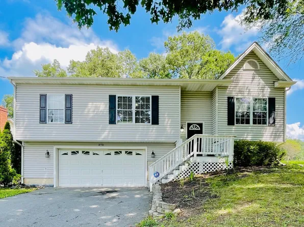 275 Greenwood Rd, Winchester, VA 22602