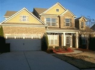 663 York View Dr, Auburn, GA 30011