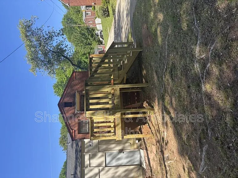 1780 Cahoon St SW — Photo 21