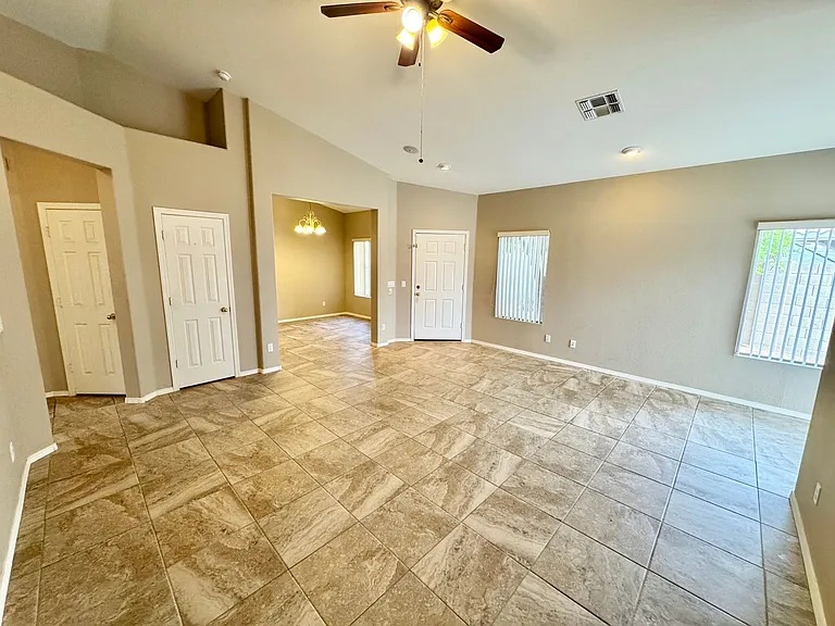 40228 N Patriot Way — Photo 7