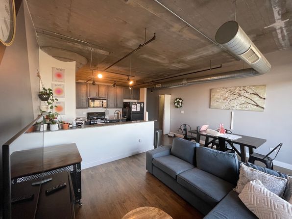 1550 S Blue Island Ave UNIT 608