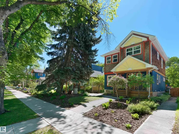 9815 90th Ave NW, Edmonton, AB T6E 2T2