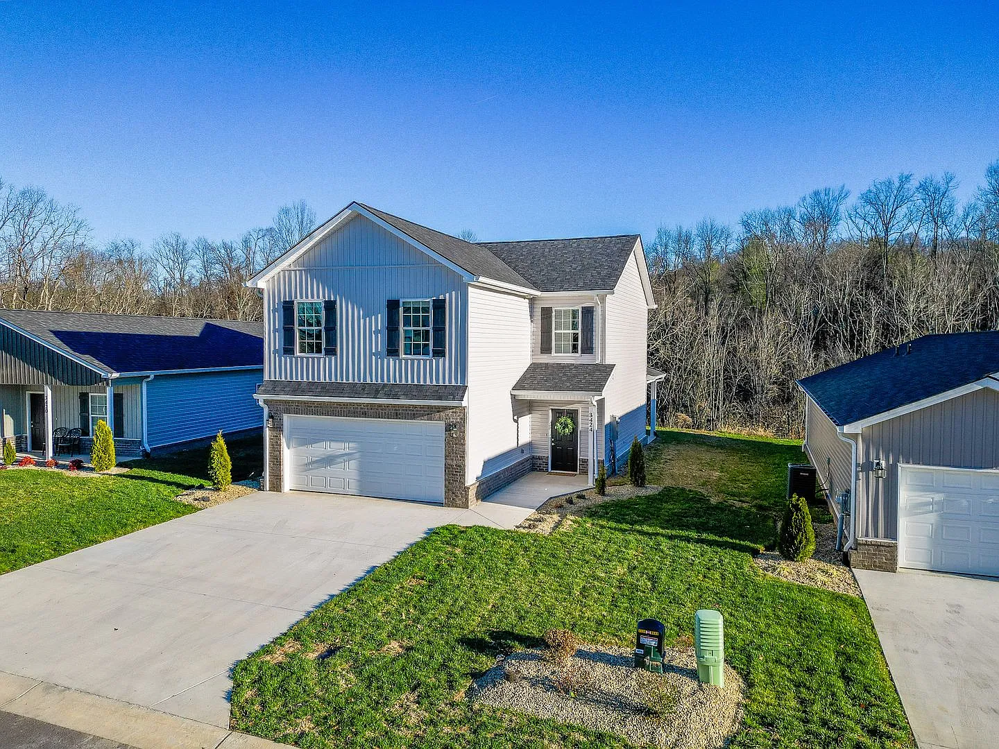 Newer construction single family home for lease! — Photo 1