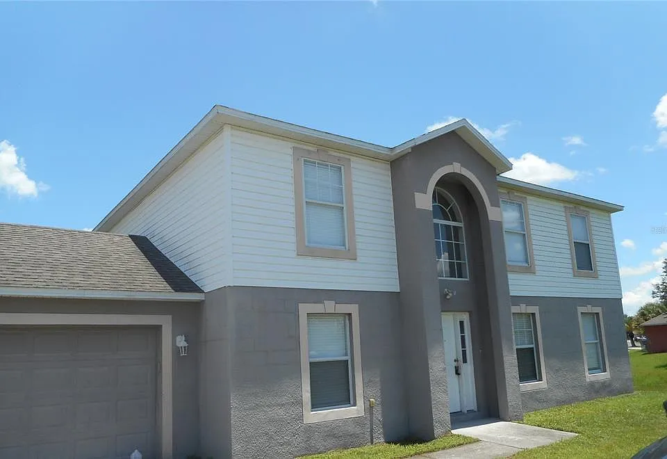 950 Derbyshire Dr