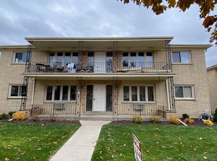 9815 W Manitoba St APT 3, Milwaukee, WI 53227