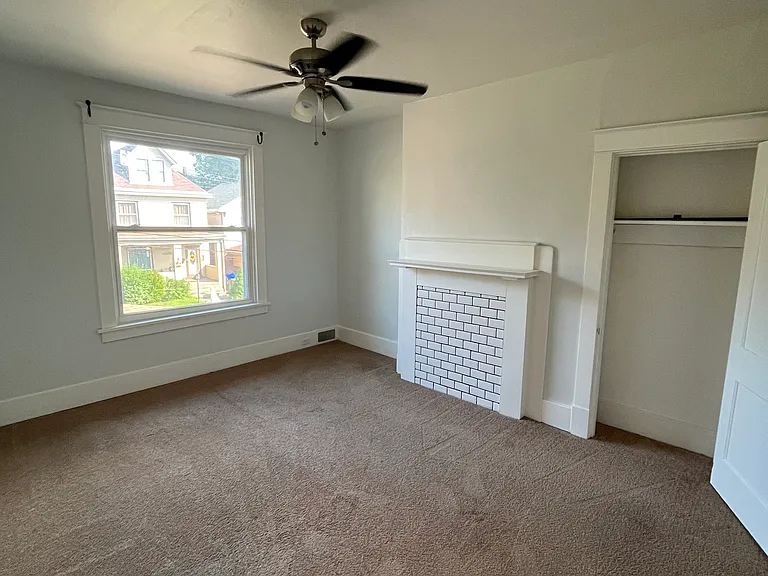 3255 Pinehurst Ave #2 — Photo 7