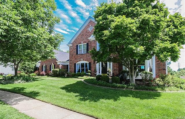 1st image of 838 Heatherhaven Dr