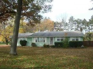 6094 Draper Rd, Jackson, MI 49201