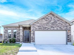 5519 Shorthorn Dr, Laredo, TX 78046