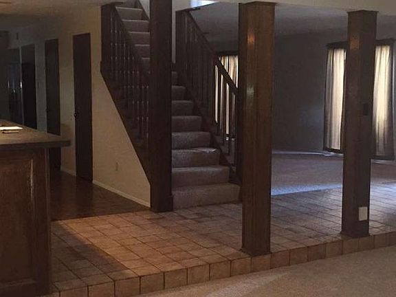 3rd image of 9919 Sagecourt Dr