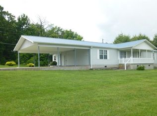 2141 Douglas Hghts Rd, Dandridge, TN 37725