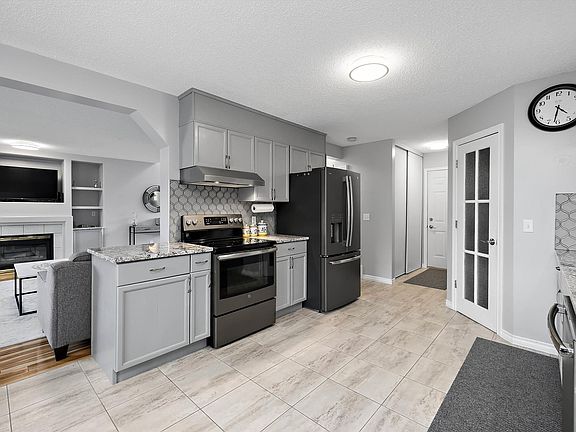 5th image of 11528 168th Ave NW